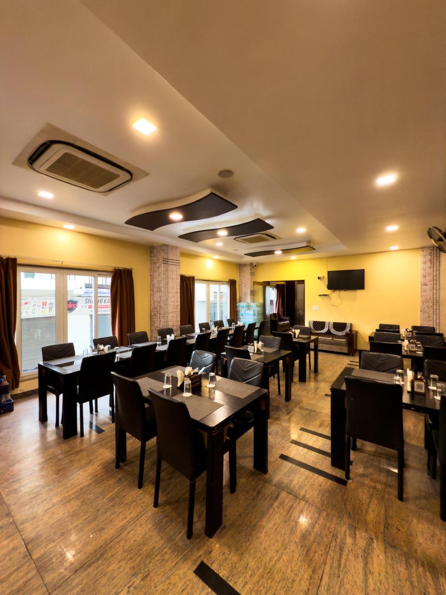 Hotel Royal Palm - A Budget Hotel In Udaipur Exterior foto