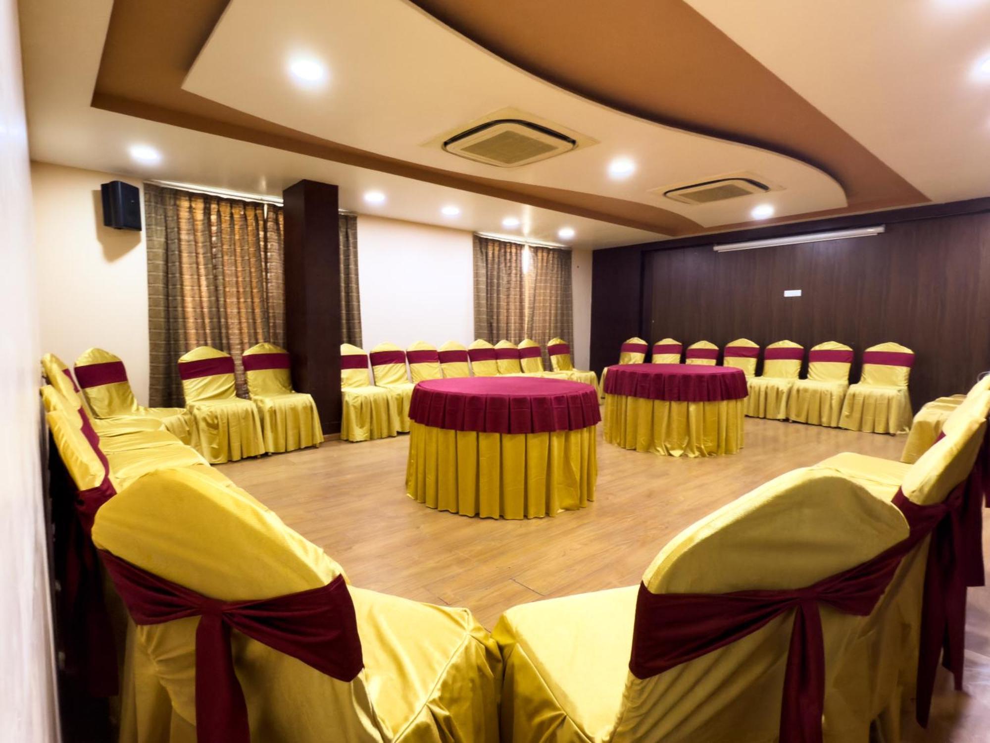 Hotel Royal Palm - A Budget Hotel In Udaipur Exterior foto